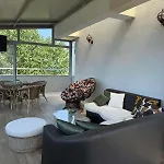Tropic Apartment Slantschew brjag